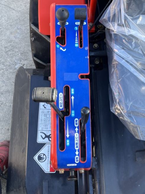 草刈機 KM950 写真５